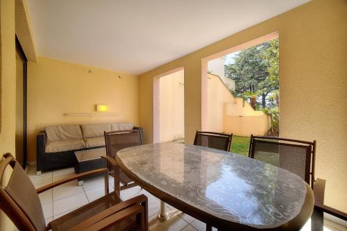 IMMOGROOM - 2 Rooms - Garden - Terrace - Pool - Parking