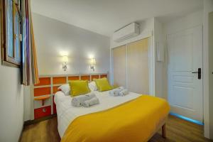 IMMOGROOM - 2 Rooms - Pool - Garden - Terrace - Parking - AC