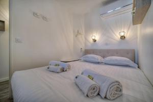 IMMOGROOM - 2 Rooms sea view - Renovated - Swimming pool - Parking - AC