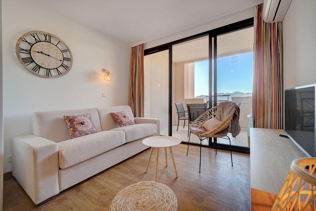 IMMOGROOM - 2 Rooms sea view - Swimming pool - Air conditioning - Parking 33 Avenue Amiral Wester Wemyss, 06150 Cannes