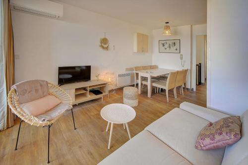 IMMOGROOM - 2 Rooms sea view - Swimming pool - Air conditioning - Parking
