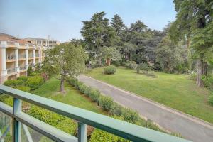 IMMOGROOM - 3 Rooms - Renovated - Pool - Air conditioning - Parking -