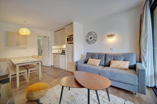 IMMOGROOM - 3 Rooms - Renovated - Pool - Air conditioning - Parking - Wifi