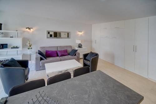 IMMOGROOM - 5 min from beach - Terrace - AC - Parking