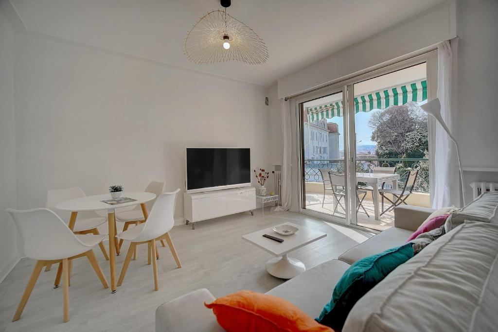 Appartement IMMOGROOM- 7 min from the beaches- Quiet - Large Terrace 15 allée du Parc Saint-Jean 06400 Cannes