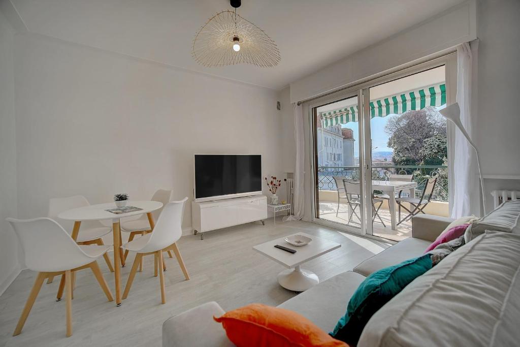 IMMOGROOM- 7 min from the beaches- Quiet - Large Terrace 15 allée du Parc Saint-Jean, 06400 Cannes