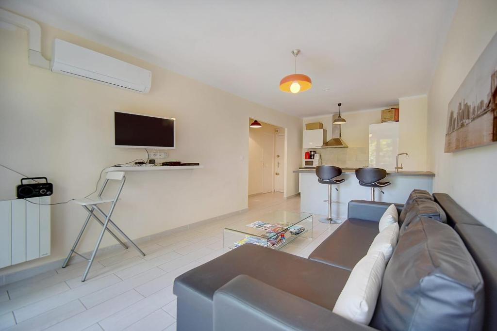 Appartement Immogroom - Central - AC - Terrace - Near shops 29 Boulevard Carnot 06400 Cannes