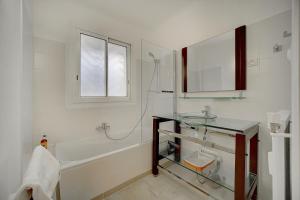 IMMOGROOM - Close beaches - Sea view terrace - Spacious - NO WIFI
