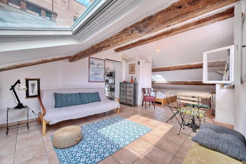 IMMOGROOM - cosy - Forville market - sea view