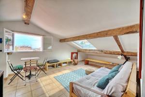 IMMOGROOM - cosy - Forville market - sea view