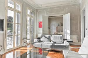 IMMOGROOM-EXCLUSIVE- 5 min from beaches-PARKING- POOL