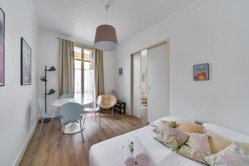 Appartement IMMOGROOM - Meynadier street - Close to the Palais- Wifi 4 Rue Meynadier 06400 Cannes