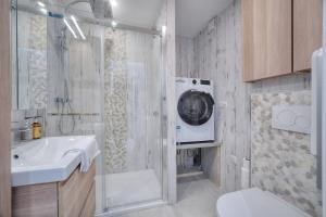 IMMOGROOM - NEW - renovated studio with terrace