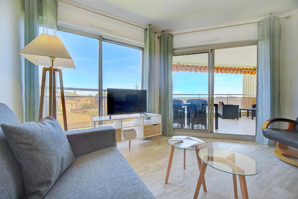 IMMOGROOM -Panoramic sea view terrace-2min from the beach 2 Boulevard Leader, 06400 Cannes
