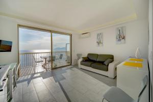 Appartement IMMOGROOM - Panoramic View - quiet - AC - bright 59 rue georges clemenceau 06400 Cannes Provence-Alpes-Côte d\'Azur