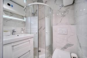 IMMOGROOM - Pool - Terrace - Parking - Air conditioning - NO WIFI
