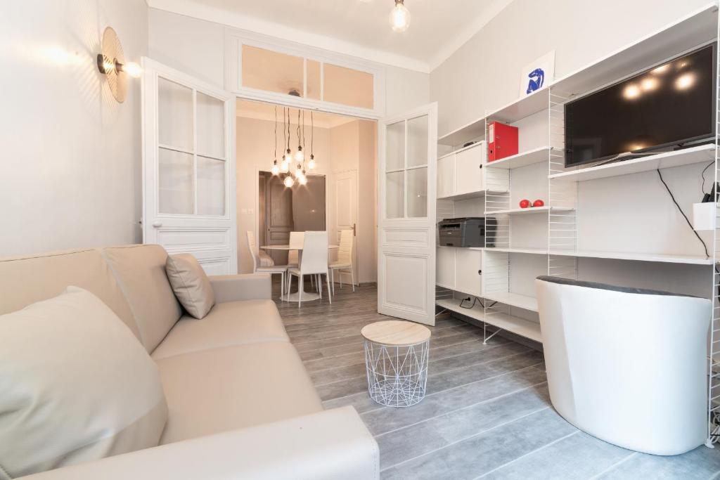 IMMOGROOM - Quiet - AC - next to Palais des Festivals- CONGRESSBEACHES Rue des Halles 9-11, 06400 Cannes