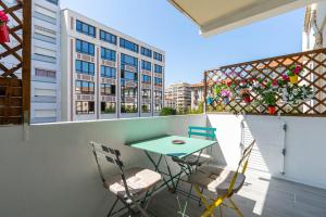 IMMOGROOM - Rénové - Terrasse - Clim - Calme - Carnot