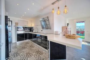 IMMOGROOM -Rooftop 150m2 -Terrace 150m2 -Parking -Wifi - AC