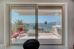 Appartement IMMOGROOM - Sea view - Parking- Ac - Front of the beaches - CONGRESS 59 Rue Georges Clemenceau 06400 Cannes Provence-Alpes-Côte d\'Azur