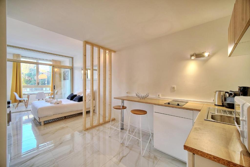 Appartement IMMOGROOM - Studio - Downtown - Near Croisette and Beaches 1 rue des Mimosas 06400 Cannes