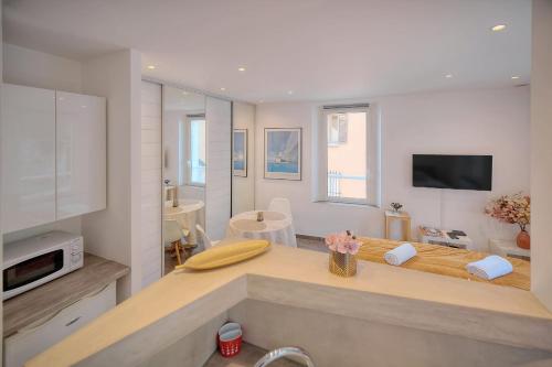 IMMOGROOM - Studio in the heart of the old town - AC - Wifi