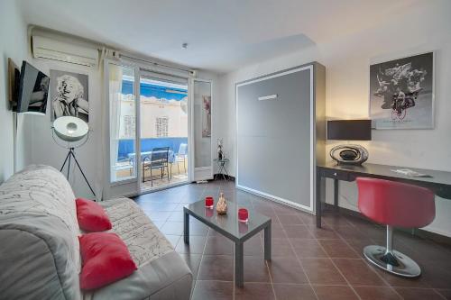 IMMOGROOM - Studio - Terrace - AC - Central