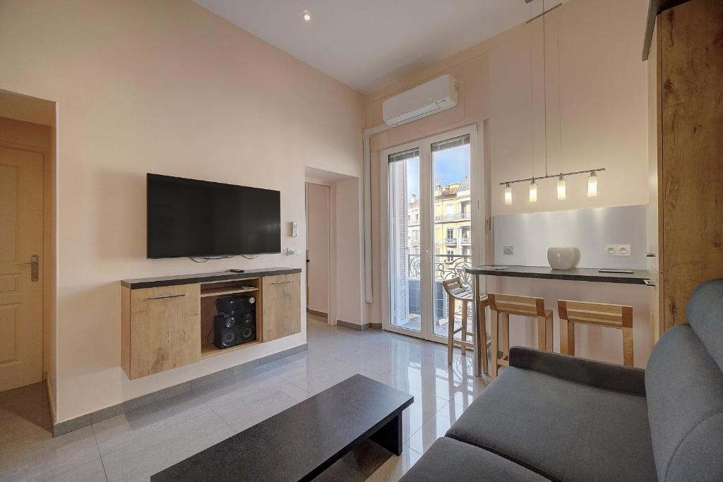 Appartement Immogroom- Sublime studio with terrace- close ShopsBar 9 boulevard Carnot 06400 Cannes