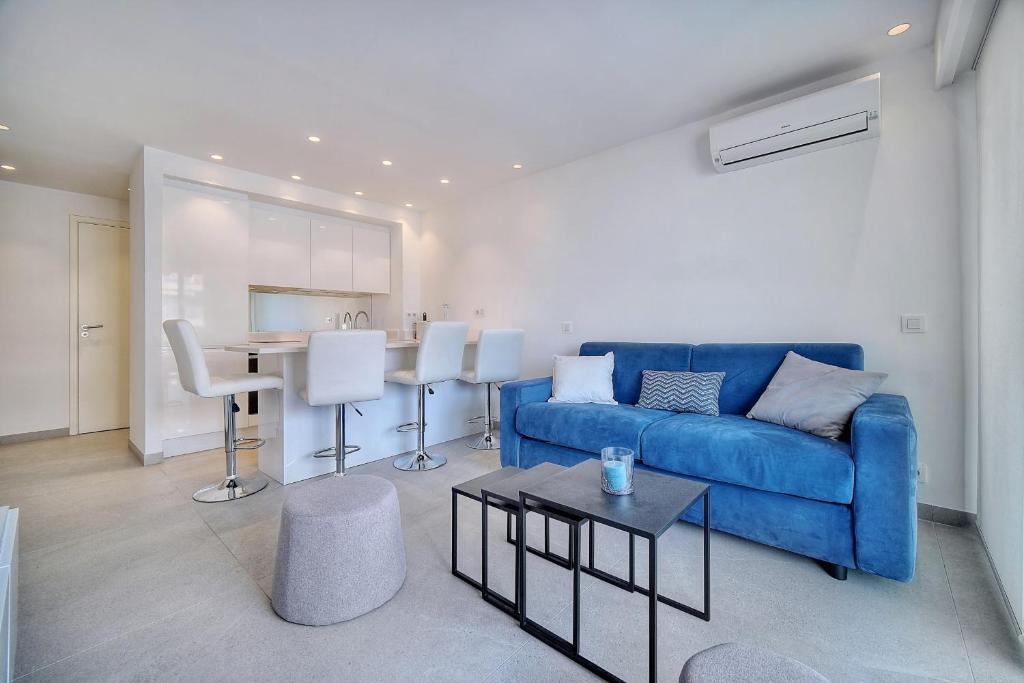 Appartement IMMOGROOM - Suquet - Terrace - Sea view - Air conditioning 33 rue des Suisses 06400 Cannes