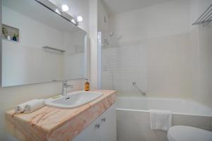 IMMOGROOM- Suquet -Terrasse - City Center- Near Sea - AC