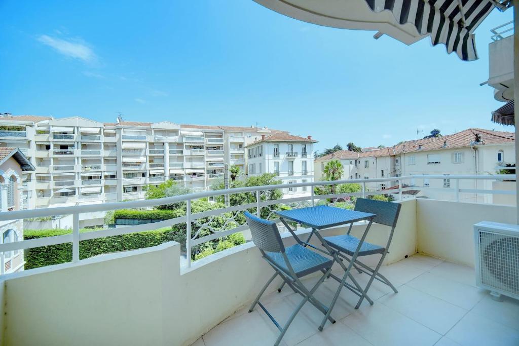 Appartement IMMOGROOM - Terrace - 2 bedrooms - Downtown - Air conditioning - Wifi 34 Rue Shakespeare 06400 Cannes