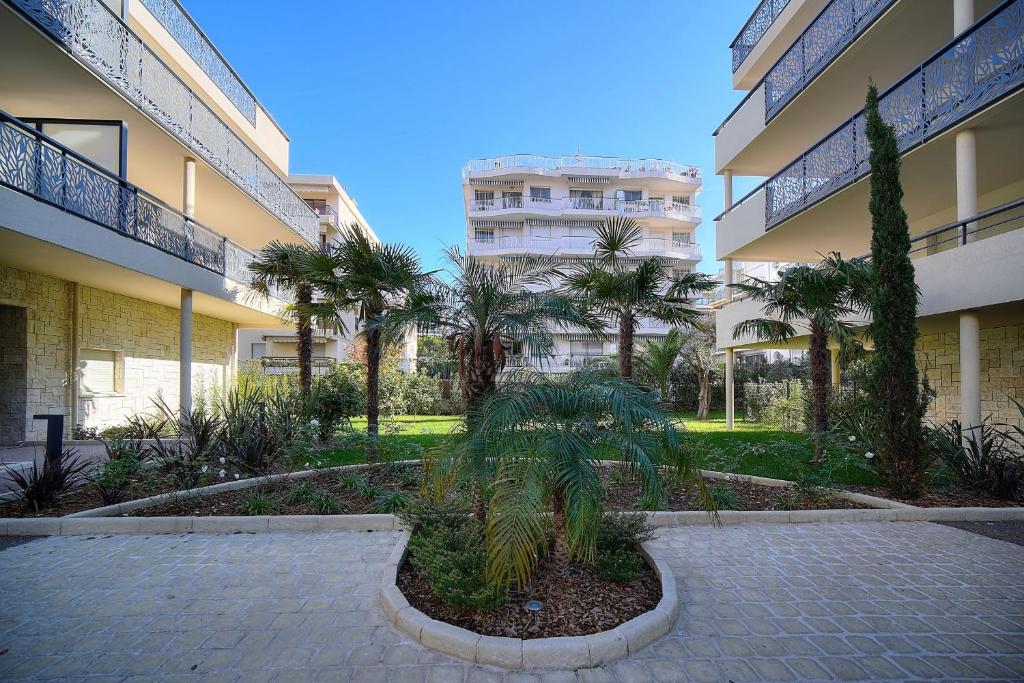 Appartement IMMOGROOM - Terrace - Bikes - BBQ - Parking - AC 7 avenue Louis Grosso 06400 Cannes