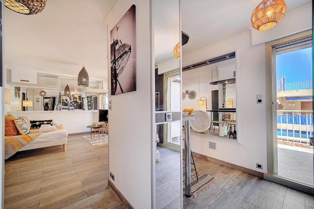 IMMOGROOM - Terrace - Parking - Air-conditioner - CONGRESSBEACHES 5 rue du Maréchal de Logis J Fellegara, 06400 Cannes
