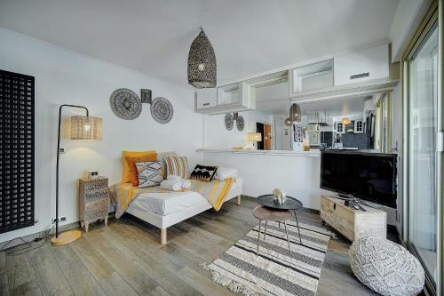 IMMOGROOM - Terrace - Parking - Air-conditioner - CONGRESSBEACHES