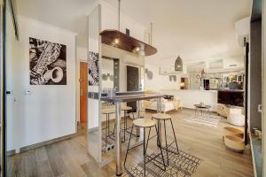 IMMOGROOM - Terrace - Parking - Air-conditioner - CONGRESSBEACHES