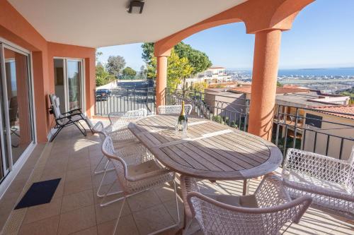 In a secure paradise with Pool & Tennis court