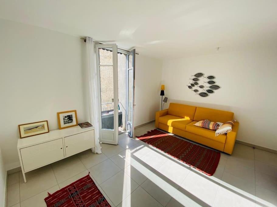 In Bed with Lisbon - Lux4you Apartment