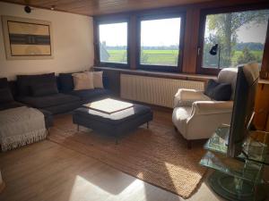 In der Natur gelegene Wohnung mit Weitblick