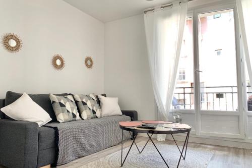 In the of the city ! Beautiful flat in Grenoble #AR