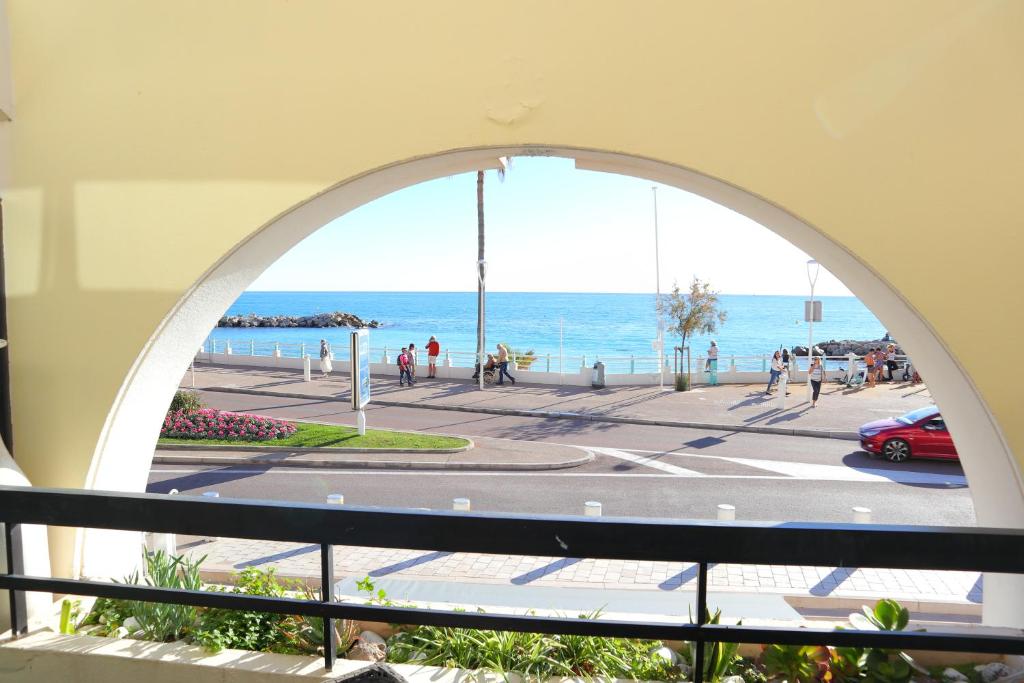 Incroyable appartement vue mer! 2ème étage 10 Boulevard Jean Hibert, 06400 Cannes