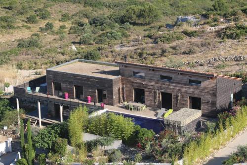 Appartement indépendant au sein d'une belle villa d'architecte Lançon-Provence france