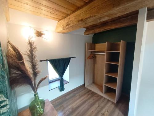 Appartement indépendant La tour des Tuileries Aydoilles france