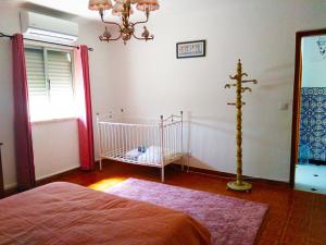 Independent house near Estoril with terrace