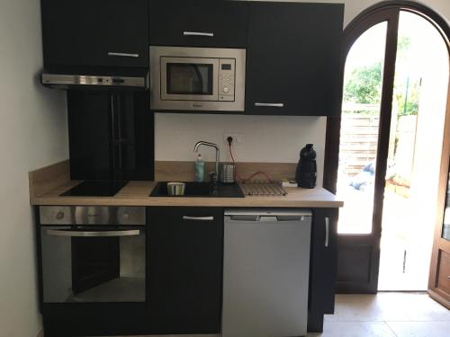 independent house of 30m2 near creeks