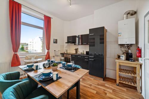 Infinity Stay: Bis zu 4 Personen Zentrum Wassernah Netflix