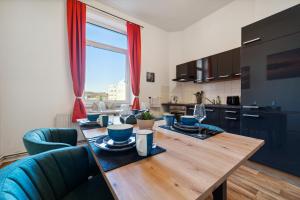 Infinity Stay: Bis zu 4 Personen Zentrum Wassernah Netflix