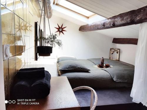 **INSOLITE PLACE**65m2 #centre #clim #vintage#vue