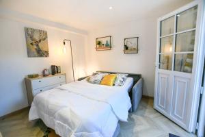 Instant Fleury, studio cosy avec jardin secret