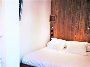 Inviting apartment in Le Mon tier les Bains with pool