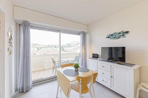 Itotaki Tropic Front de mer TVWIFI Balcon